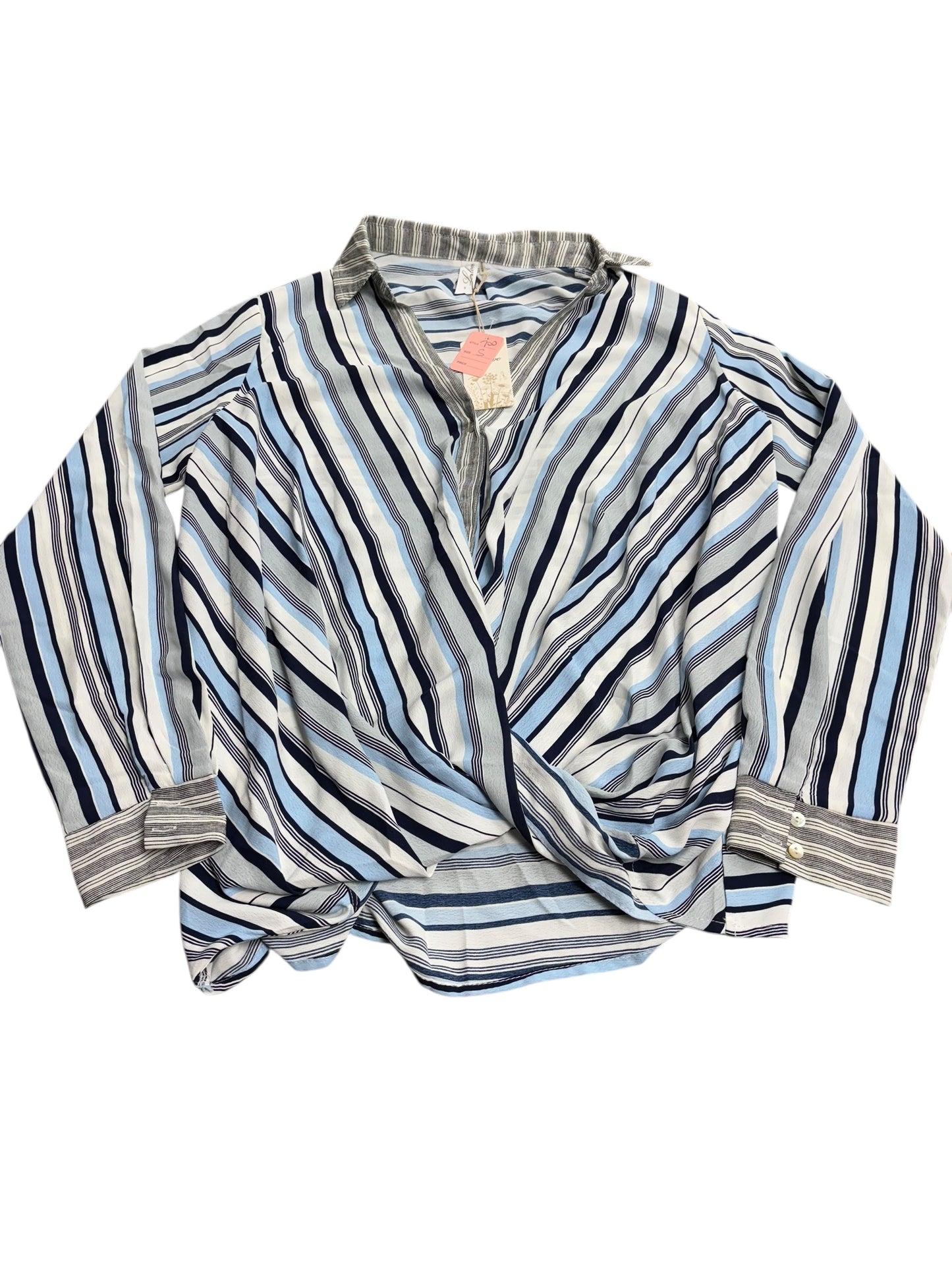 Women’s small nwt blouse