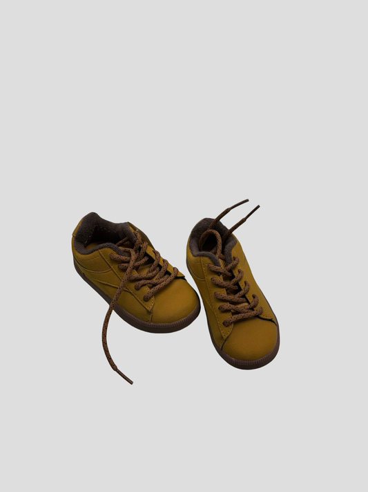 Boys 7c shoes