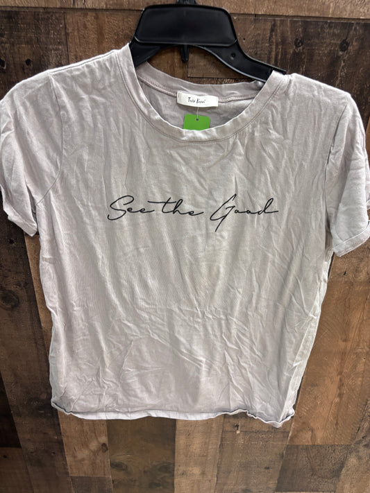 Women’s small graphic shirt