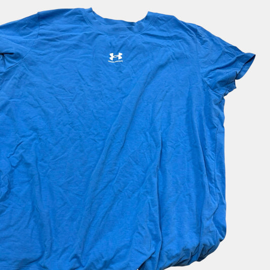 Women’s UA XL tee