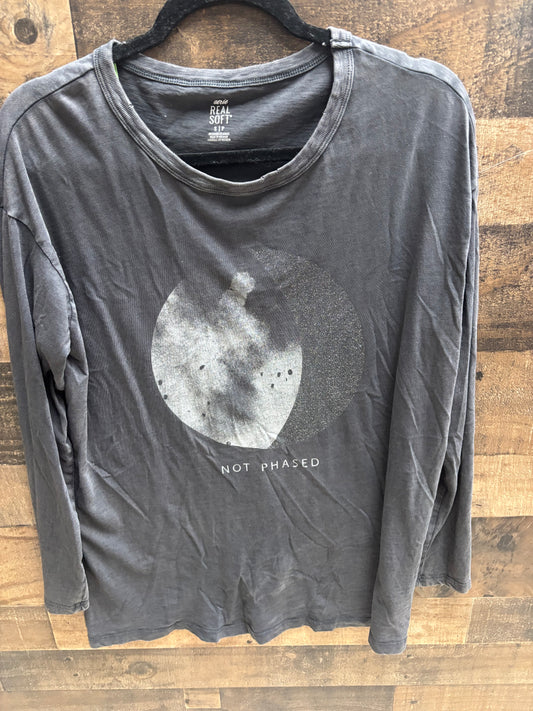 Women’s small long sleeve