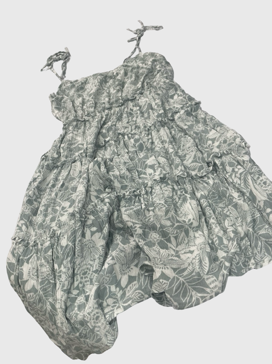 Women’s medium dress