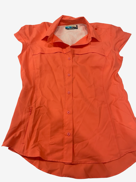 Women’s medium Magellan top nwt