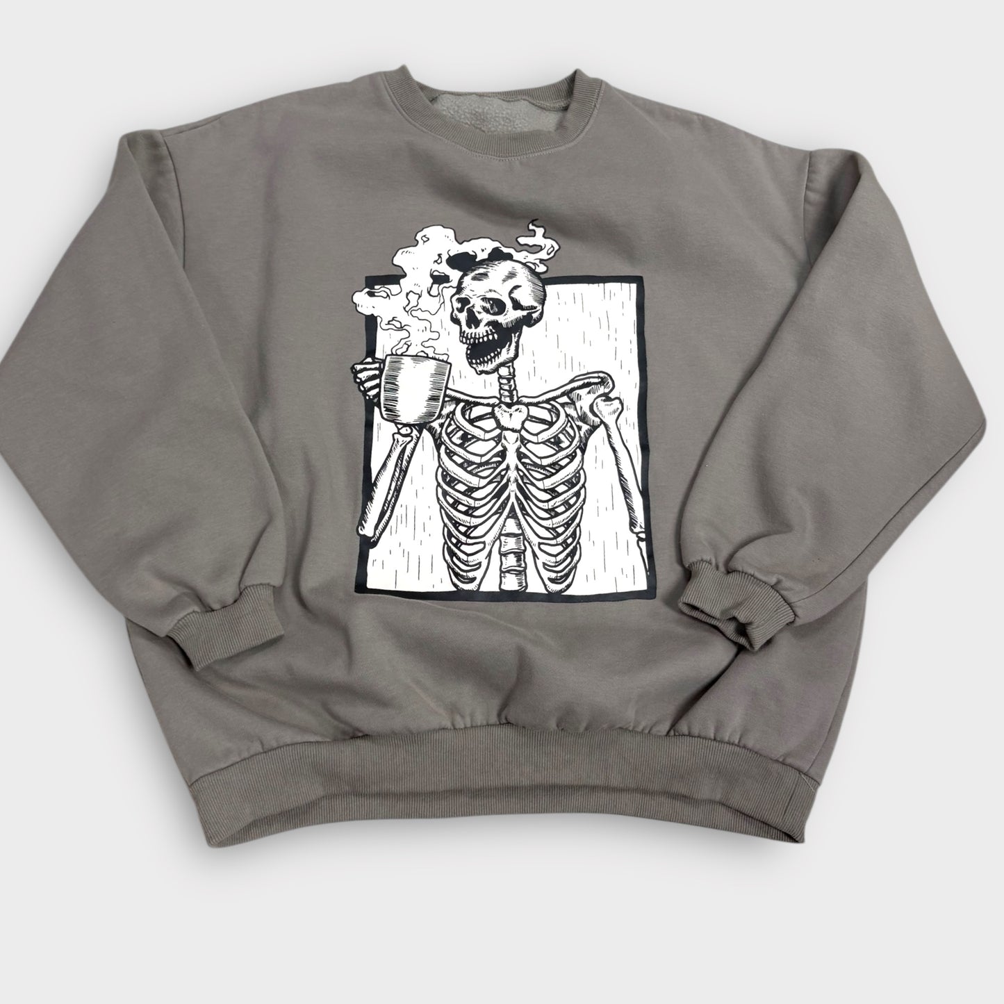 Women’s crewneck medium