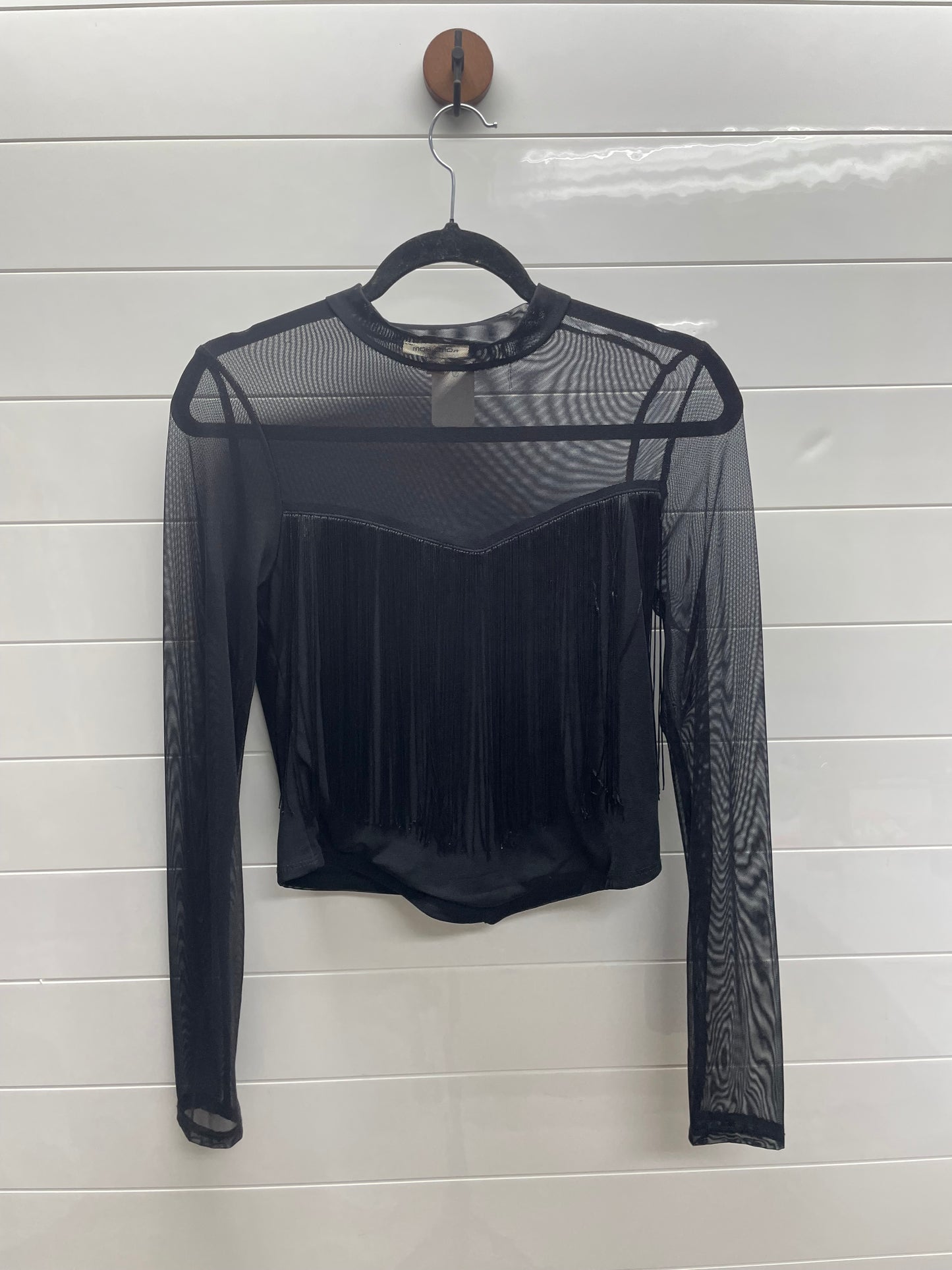 Women’s Large Mesh Fringe Top