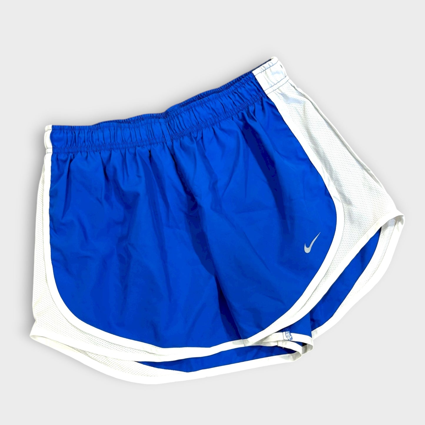 Women’s large nine