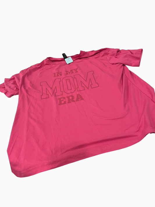 Women’s medium tee