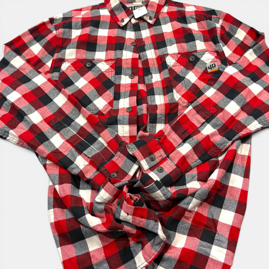 Men’s flannel medium