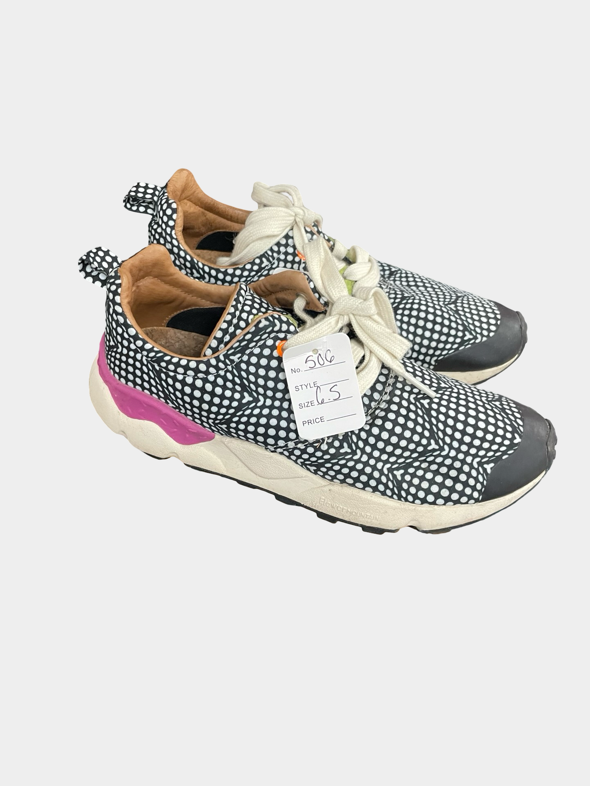 Women’s 6.5 Flower Mountain Shoes