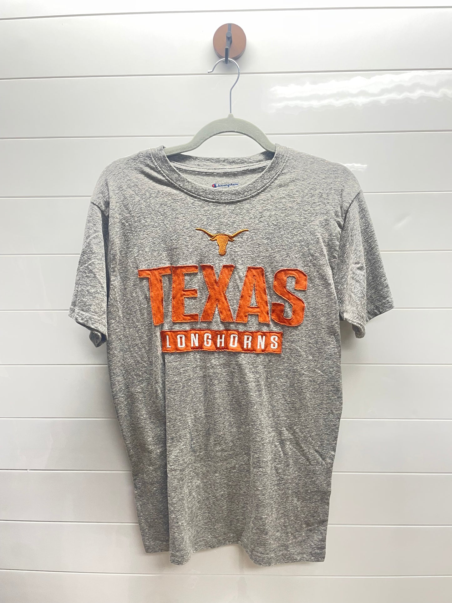 Women’s medium tee