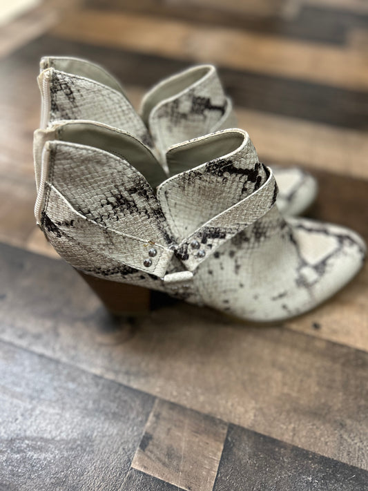 Womens 10 boots