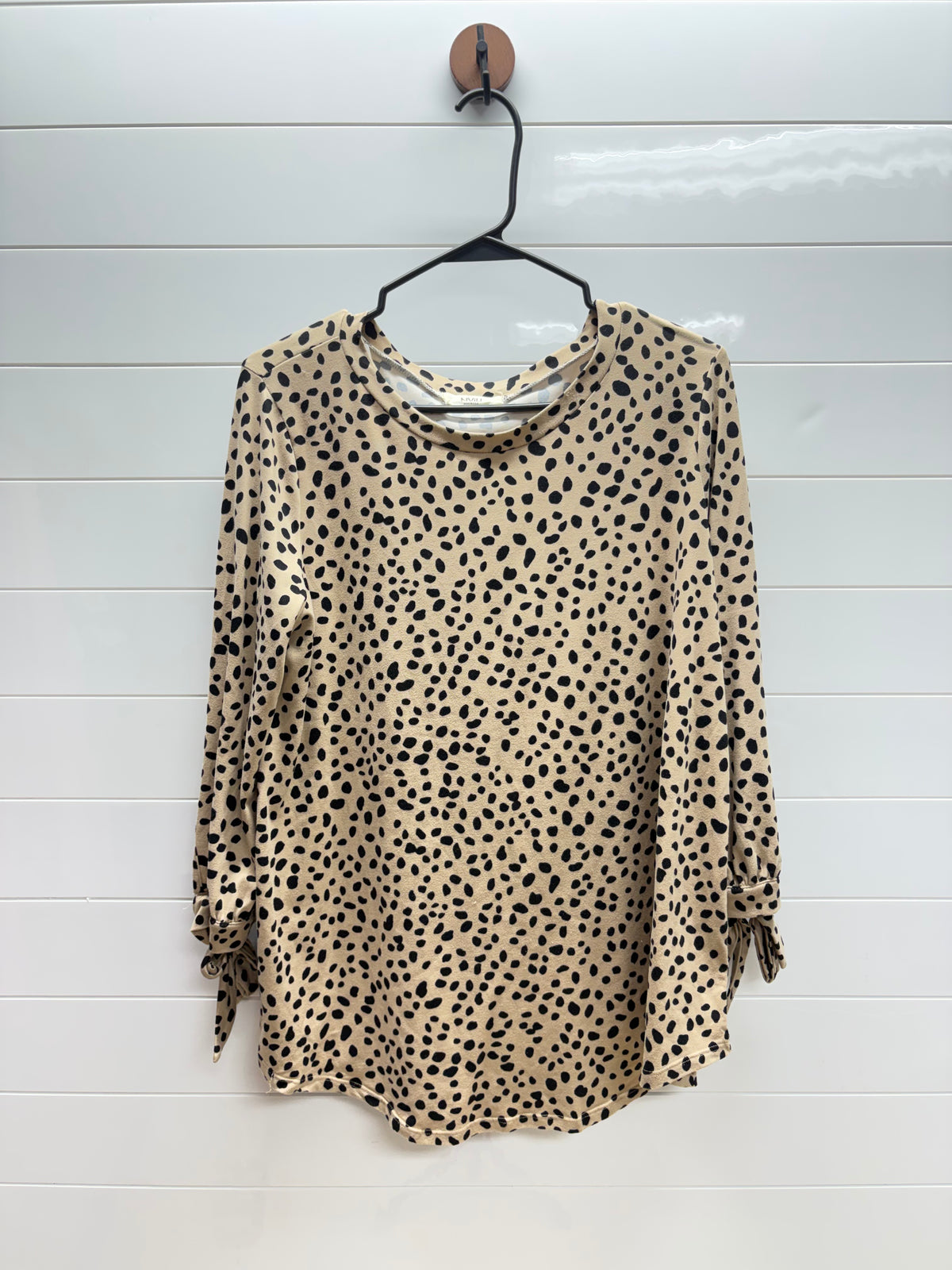 Women’s large shirt