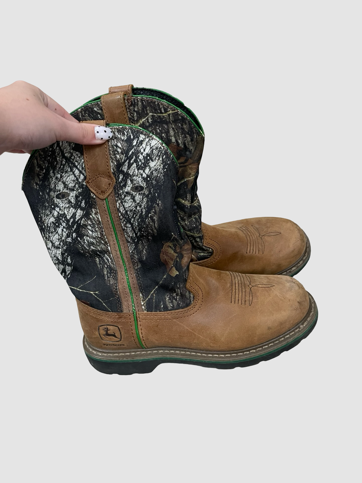 Women’s 8.5 John Deere Boots