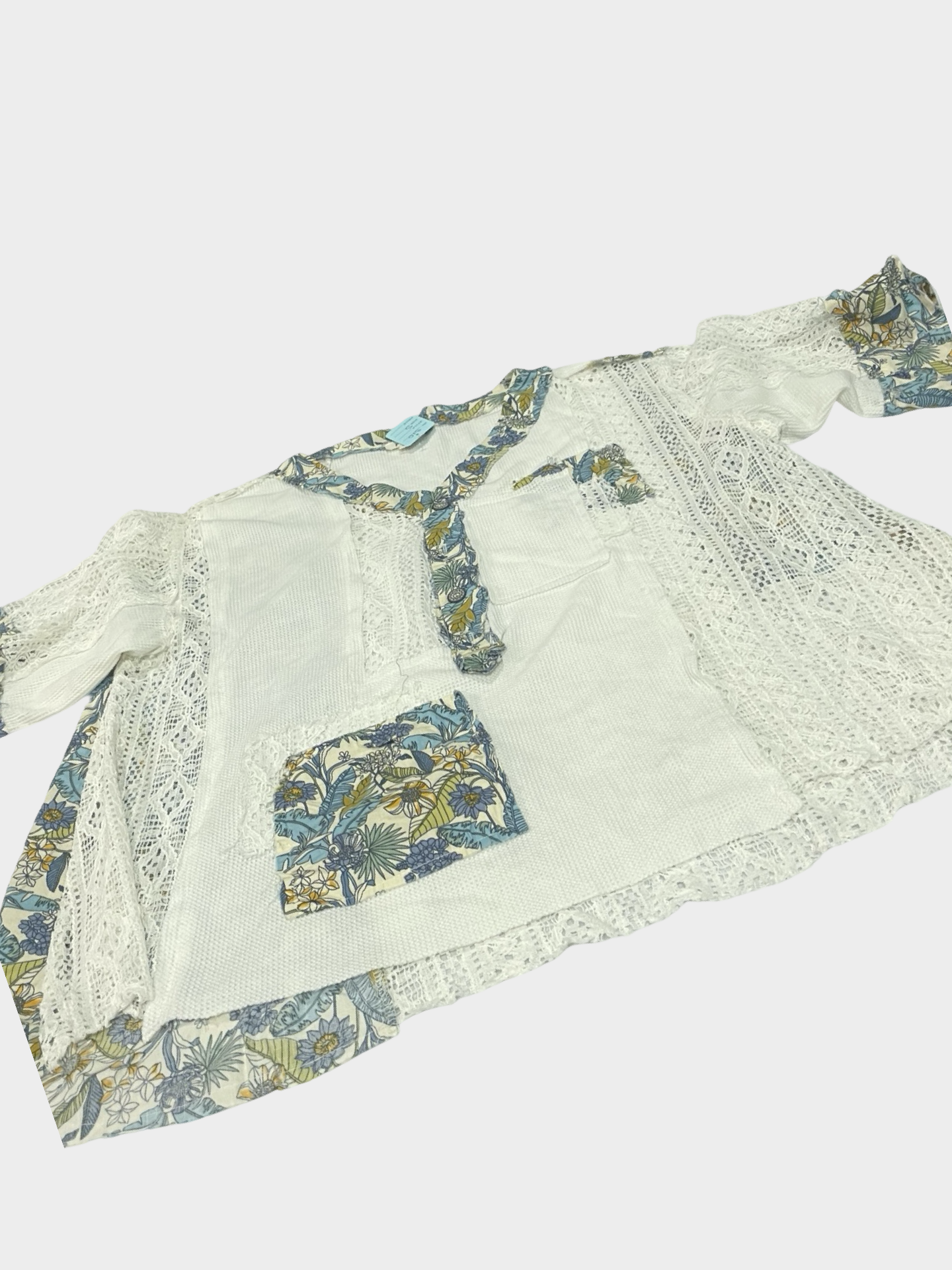 Women’s Small Shirt
