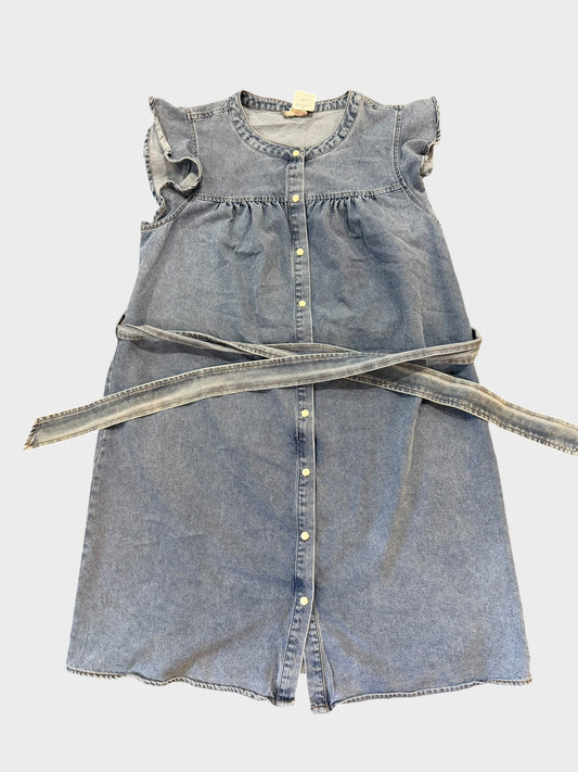 Women’s medium dress