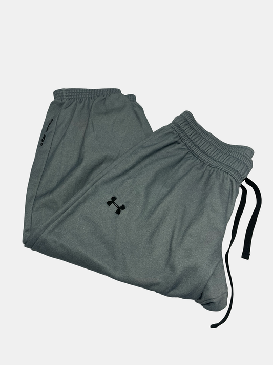 Women’s medium UA capris
