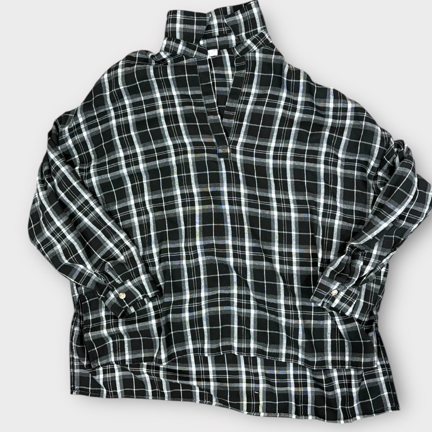 Women’s large plaid long sleeve