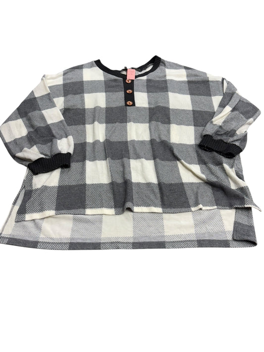 Women’s 3xl shirt