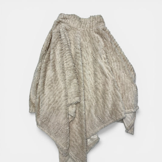 Women’s shaw one size NWT