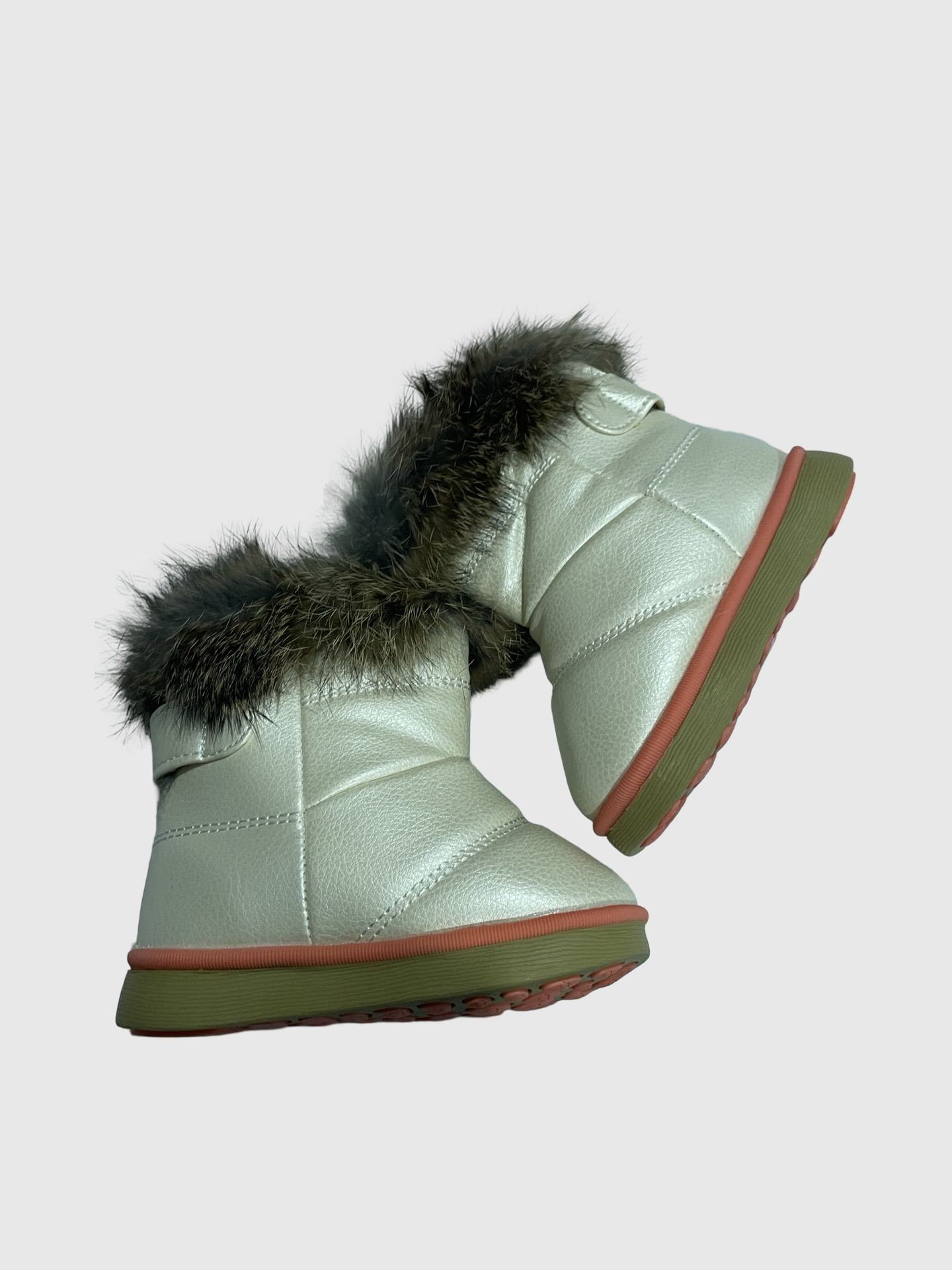 Girls 5.5C boots nwt