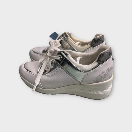 Womens 7.5 MK Shoes