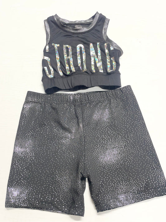 Girls 8 Top/Large Shorts Set