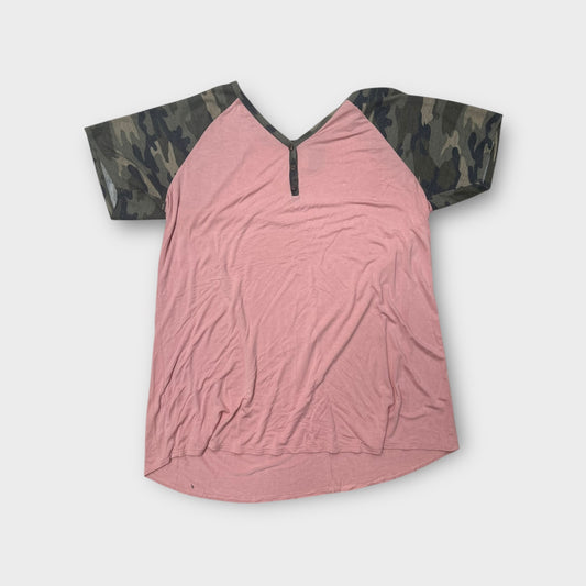 Women’s 3x shirt