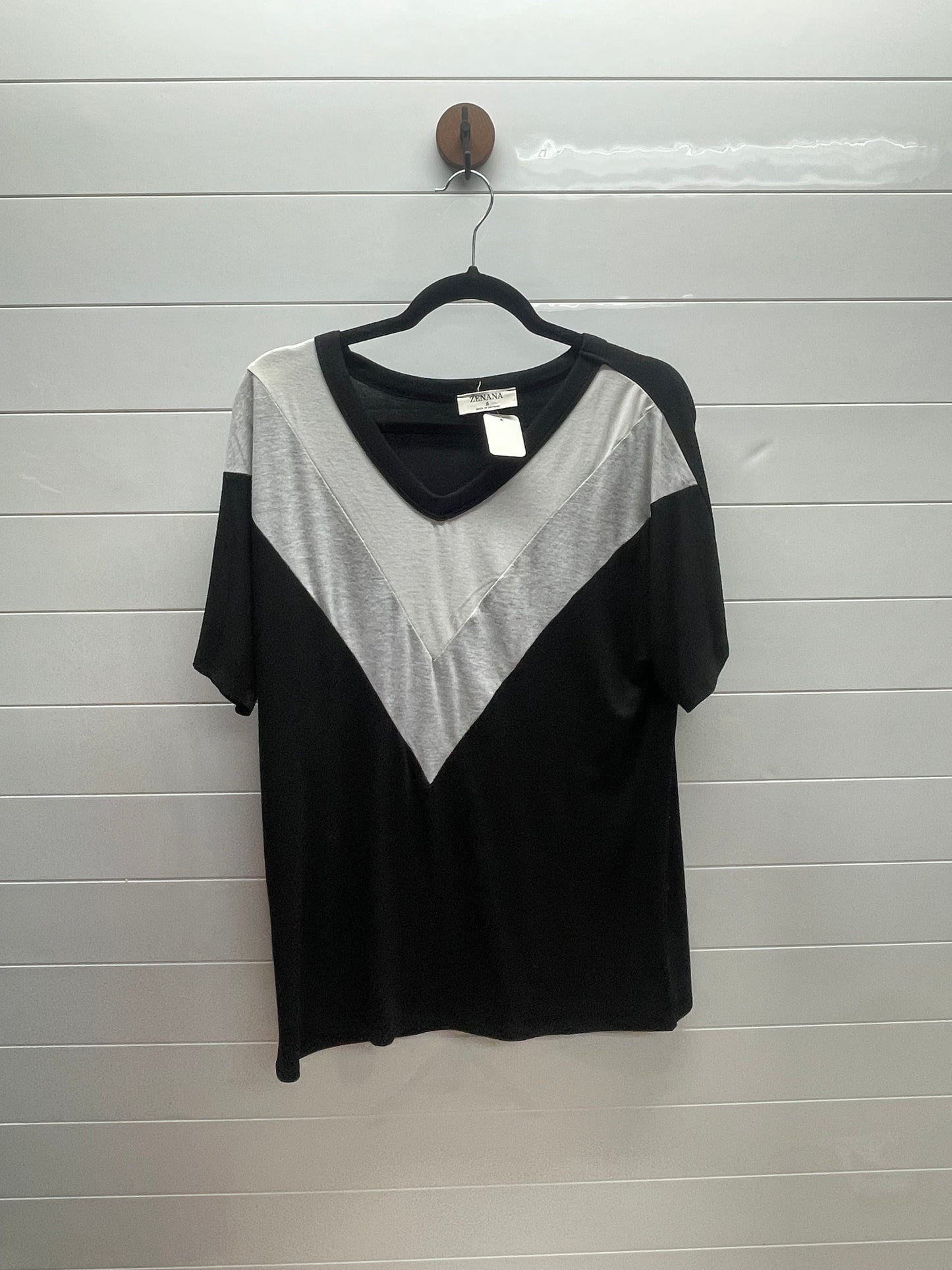 Women’s small tee￼