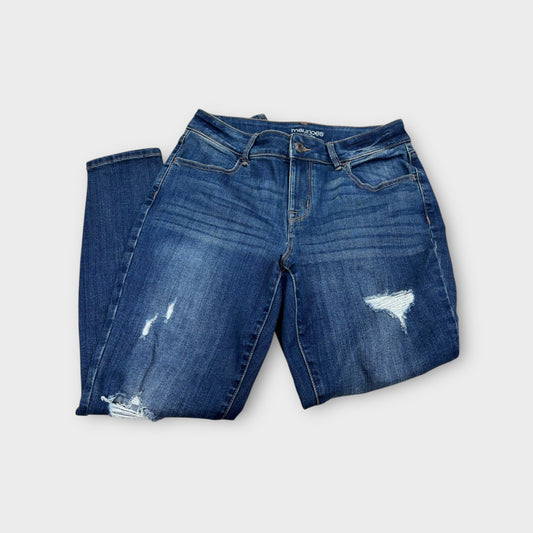 Women’s medium short Maurices Jeans