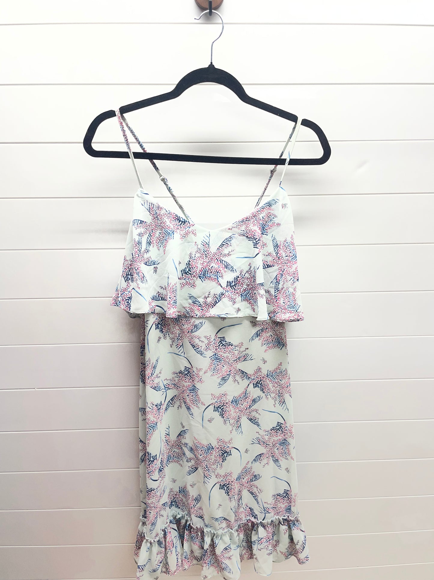 Women’s small dress ￼