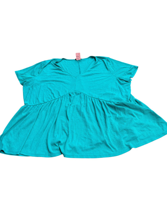 Women’s 3xl shirt