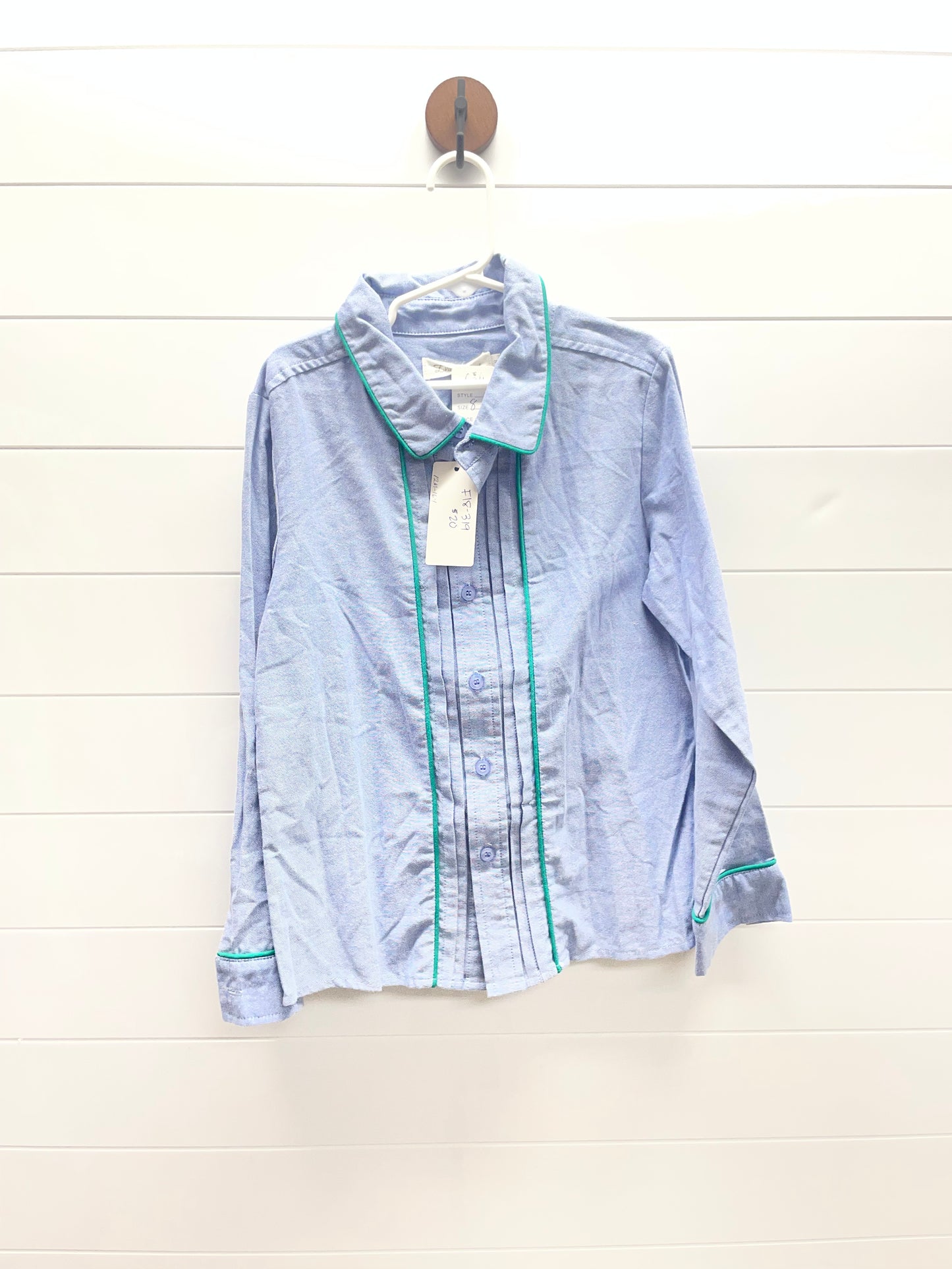 Boys 8 Button Up NwT