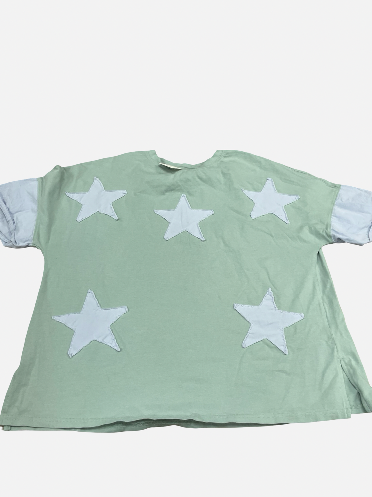 Women’s medium tee