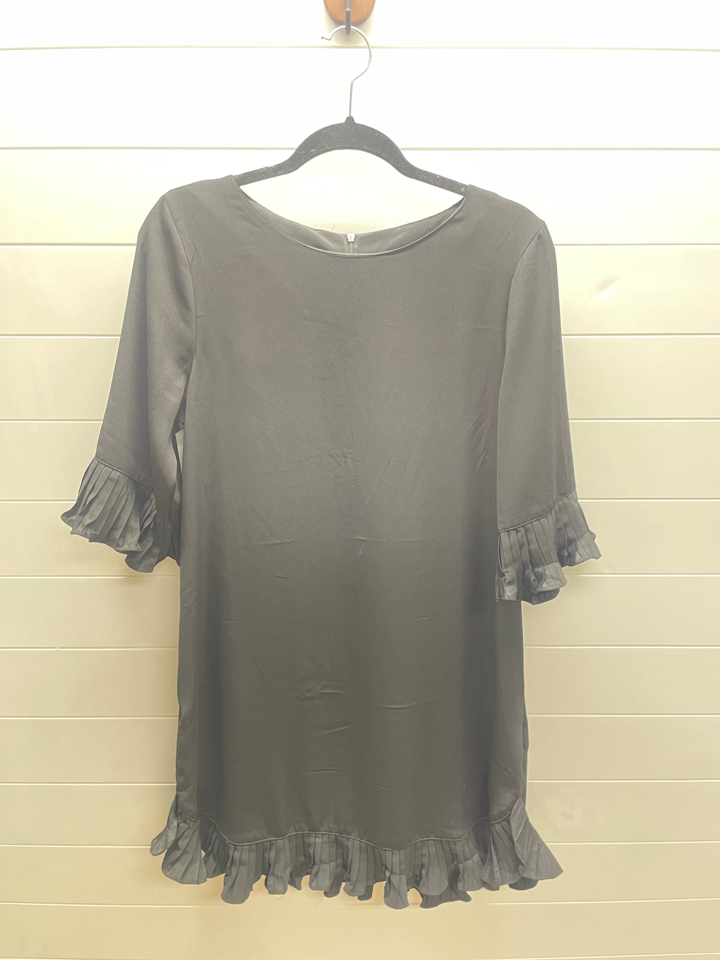 Women’s Medium Plush Dress