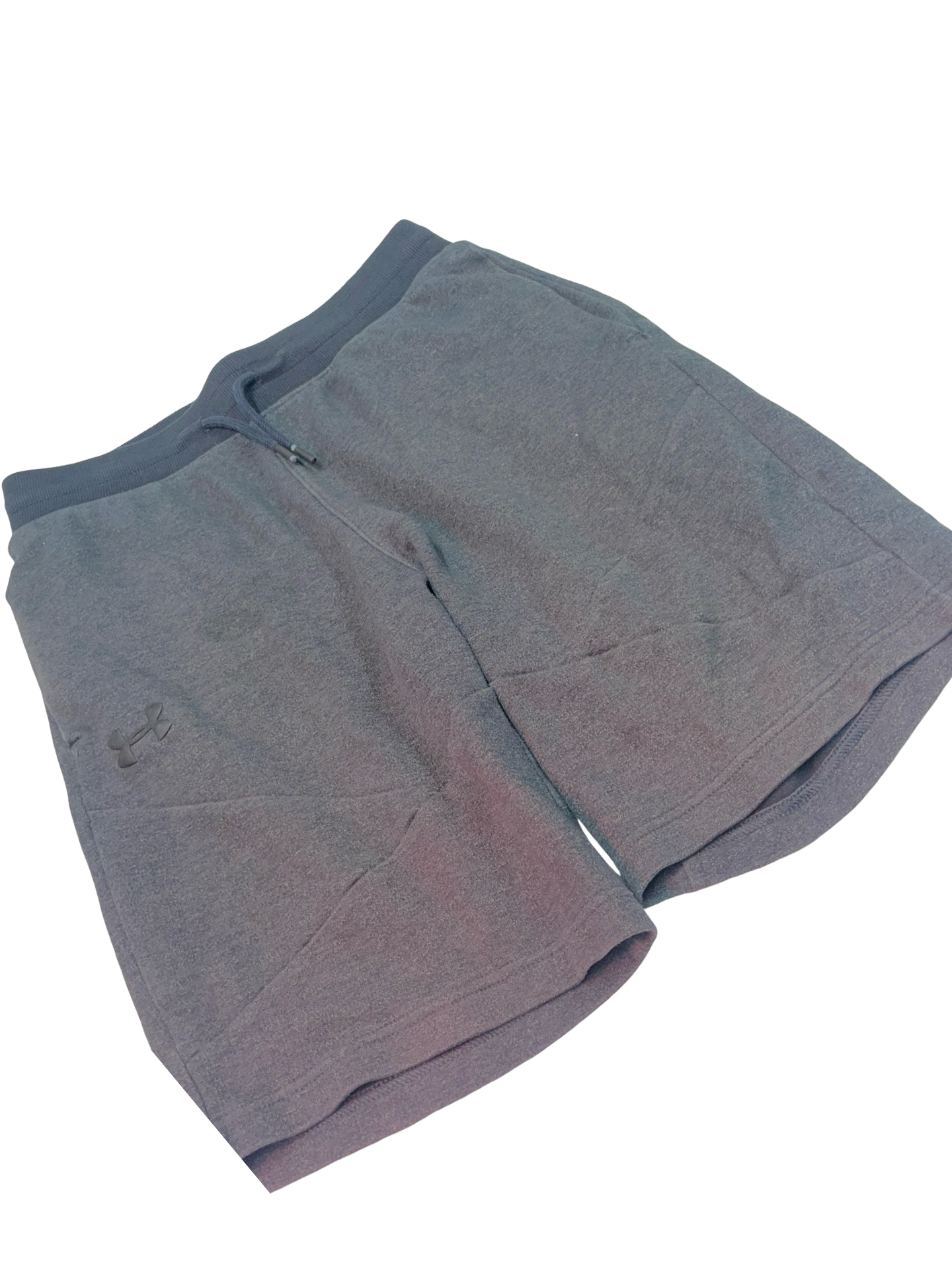 Men’s medium UA shorts