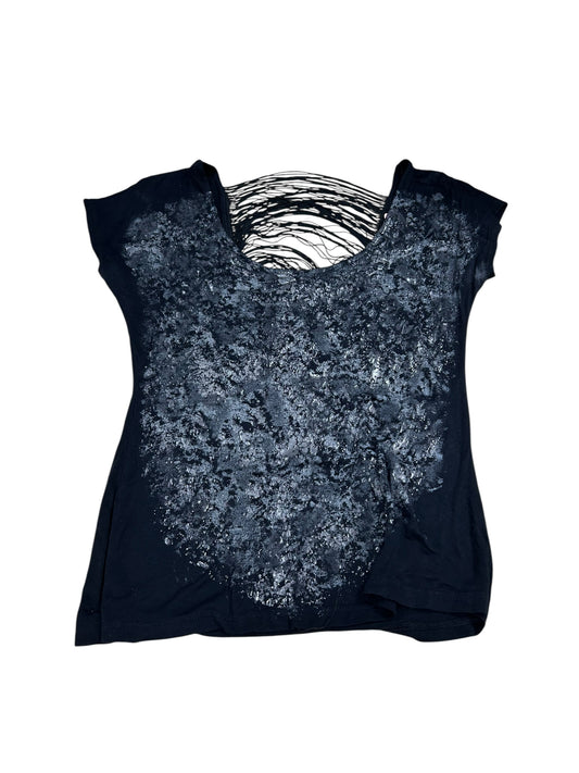 Women’s medium shirt