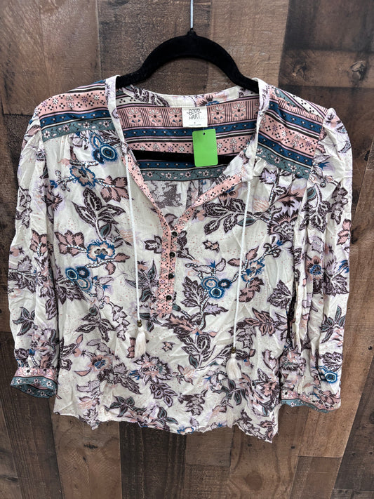 Women’s small shirt