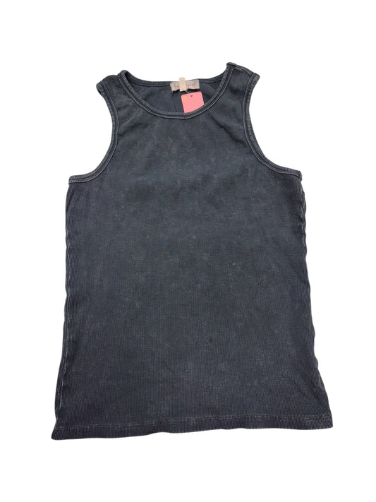 Women’s large tank