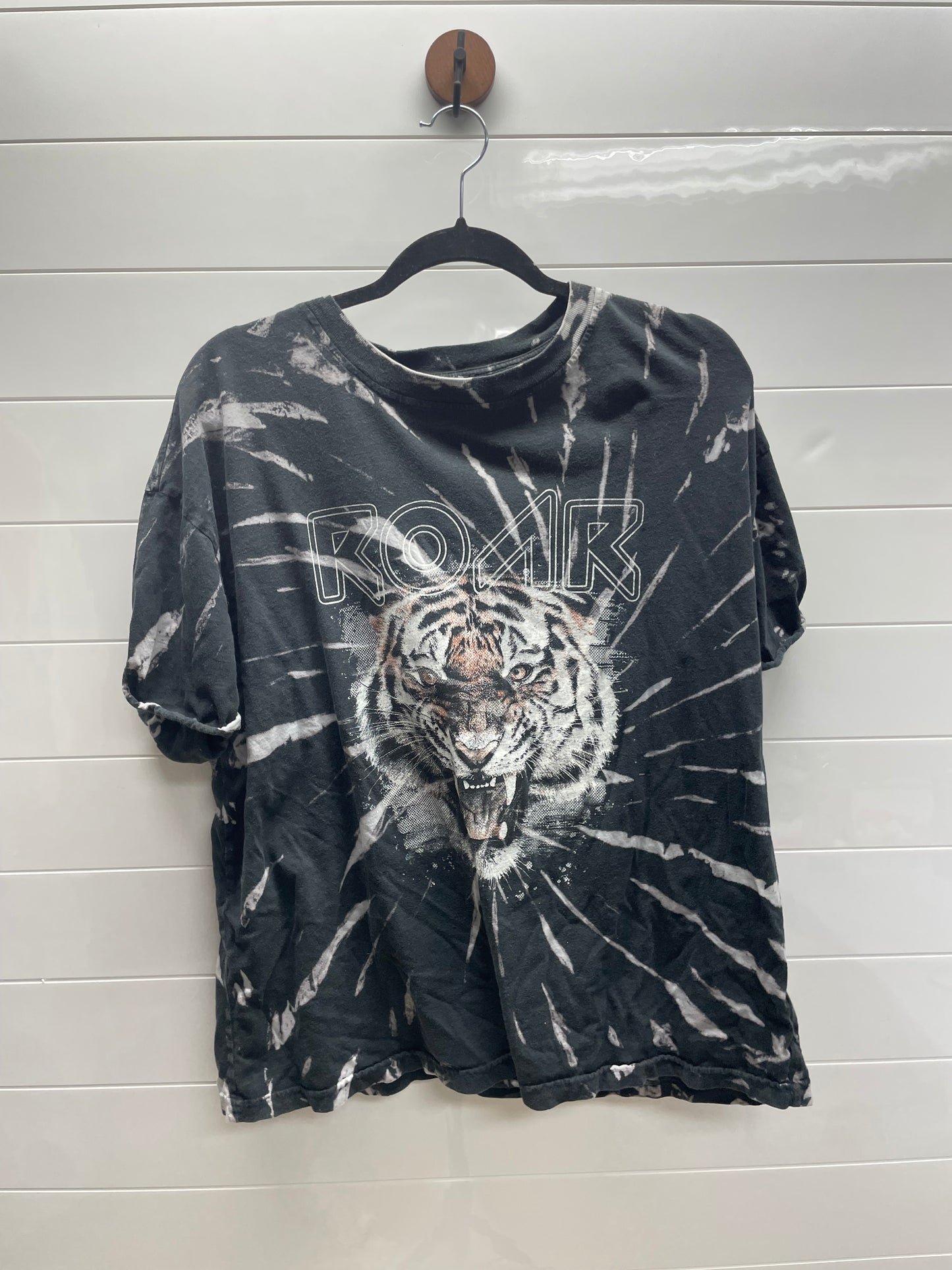 Women’s Medium Tee