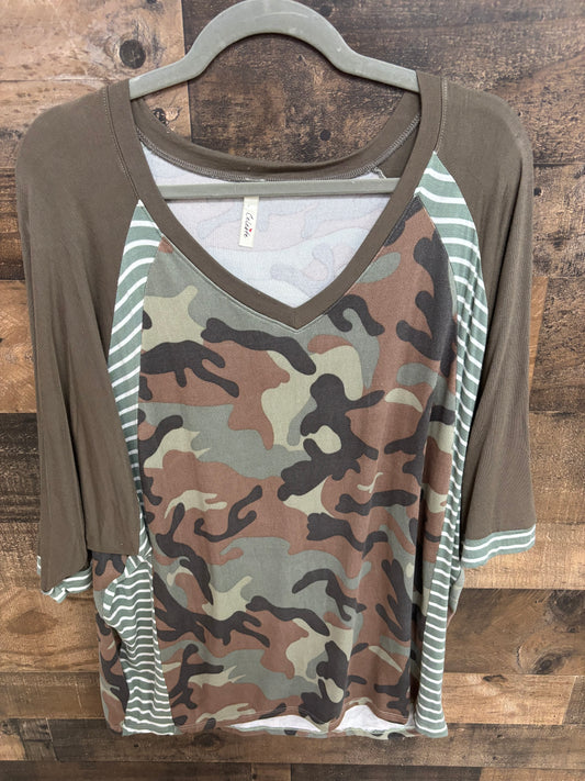 Women’s large camo shirt