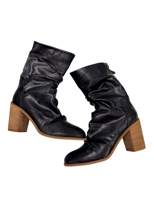 Women’s 8.5 boots