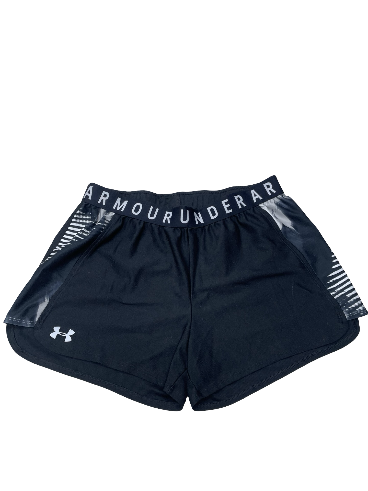 Women’s medium UA shorts