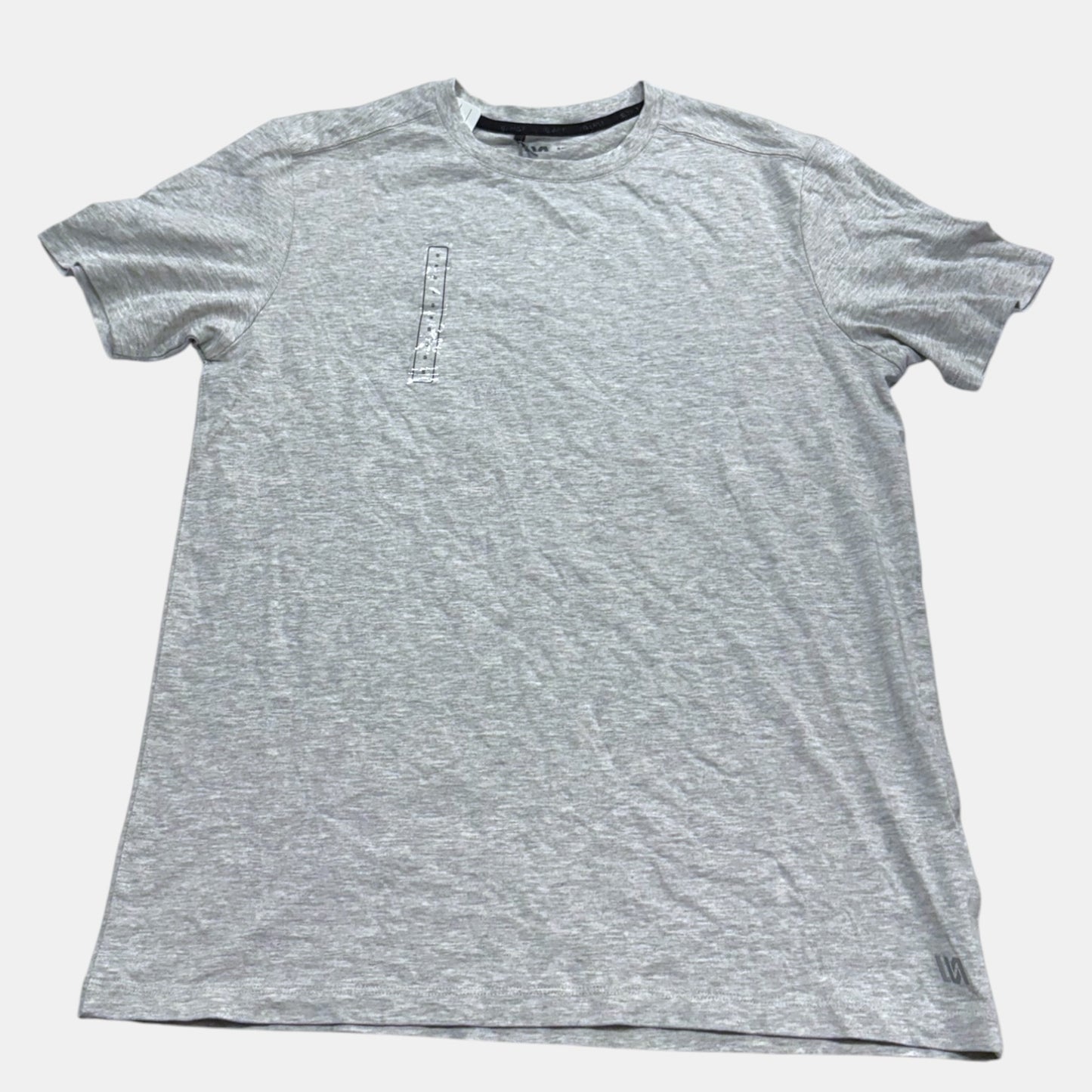 Men’s NWT tee small