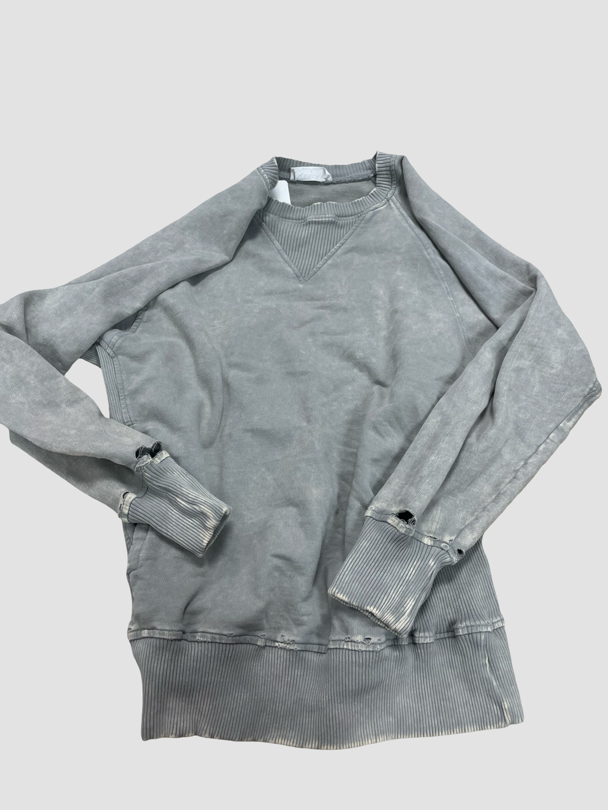 Women’s Zenana Small with/distressing