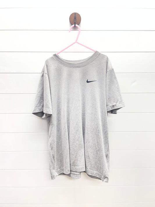 Boys YL Nike Tee