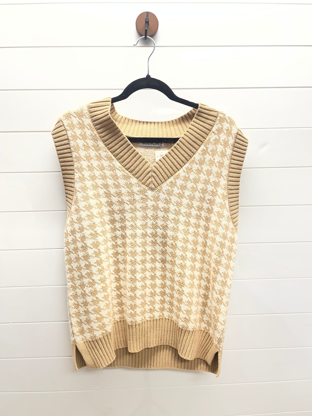 Women’s medium sweater