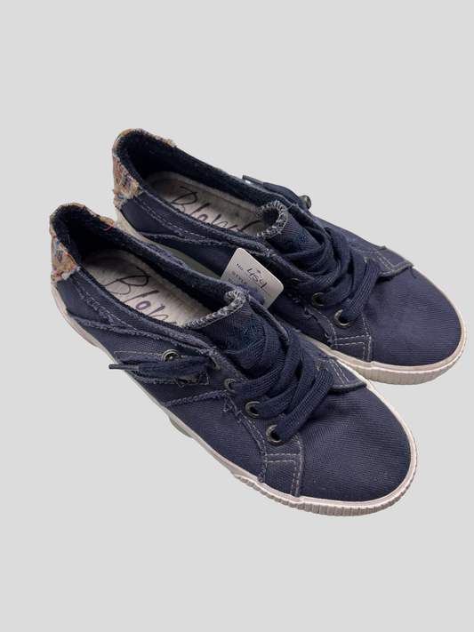 Women’s 6 Blowfish