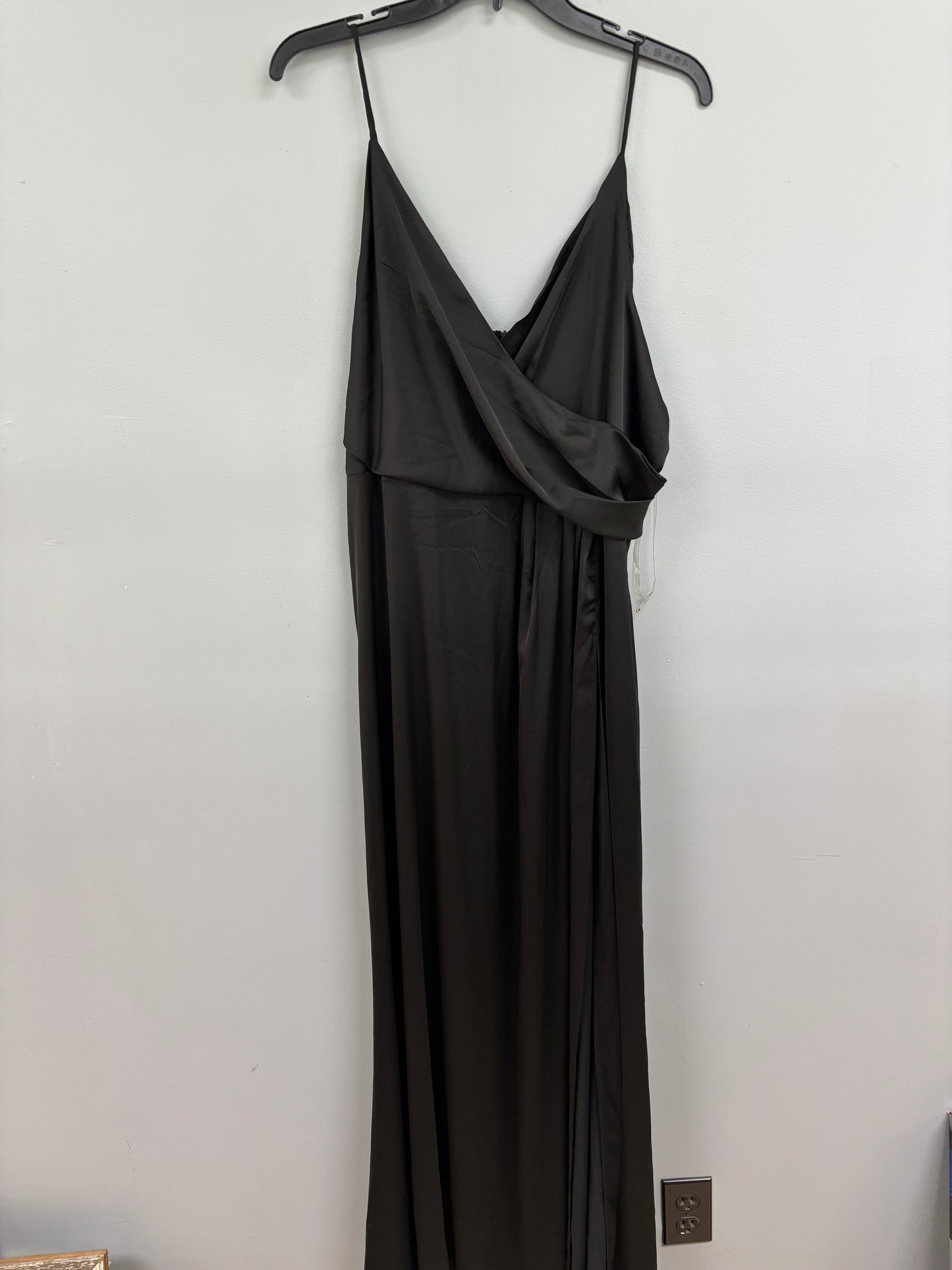 Women’s 1xl dress