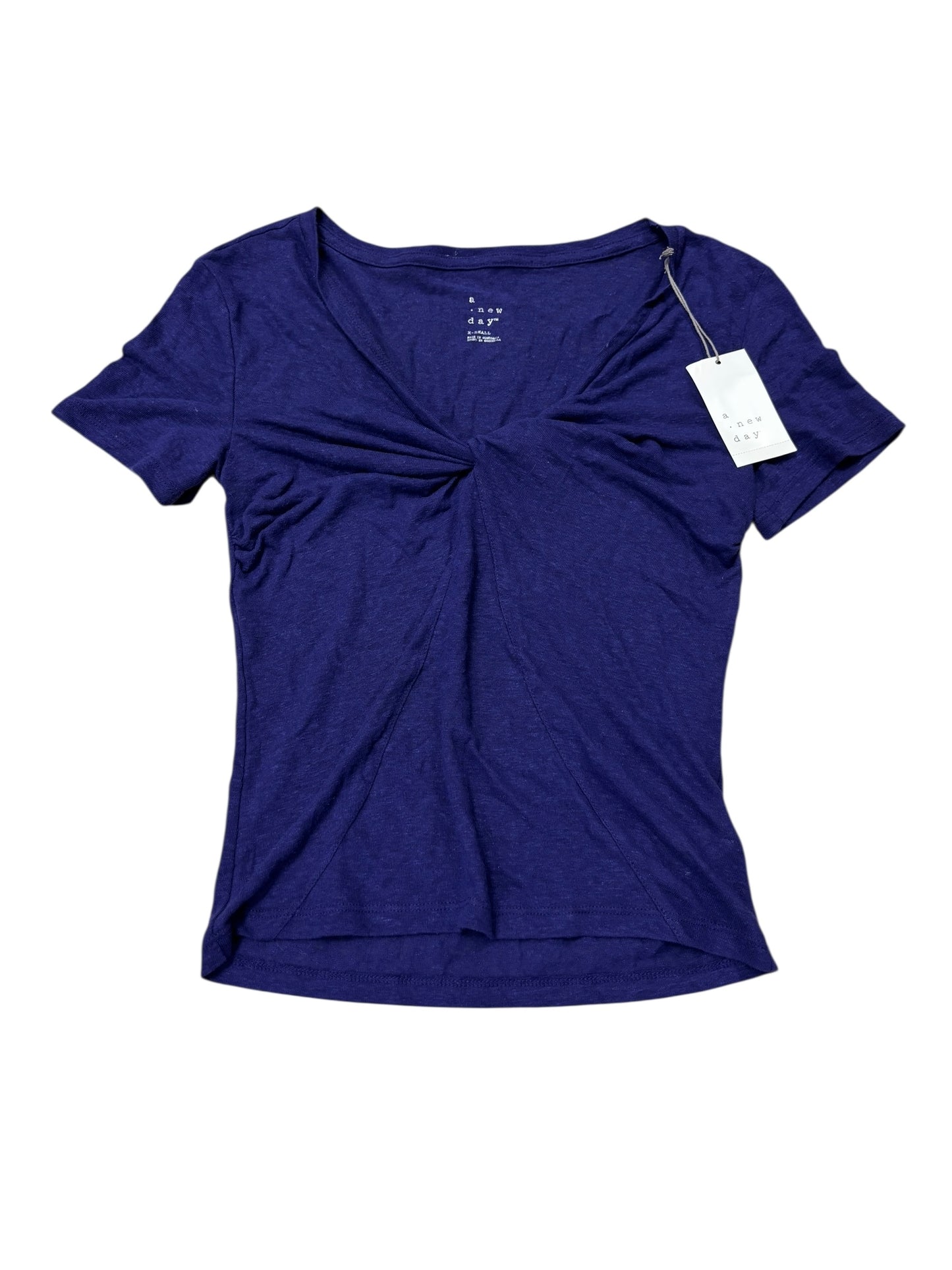 Women’s xs nwt shirt