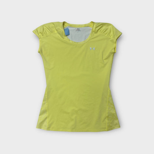 Women’s medium UA shirt